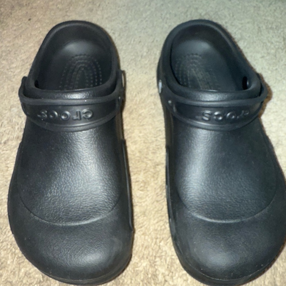 CROCS  Black Slip-On Clogs